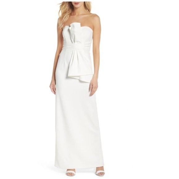 ADRIANNA PAPELL STRAPLESS RUCHED GOWN IN IVORY - SIZE 10P - Picture 1 of 5